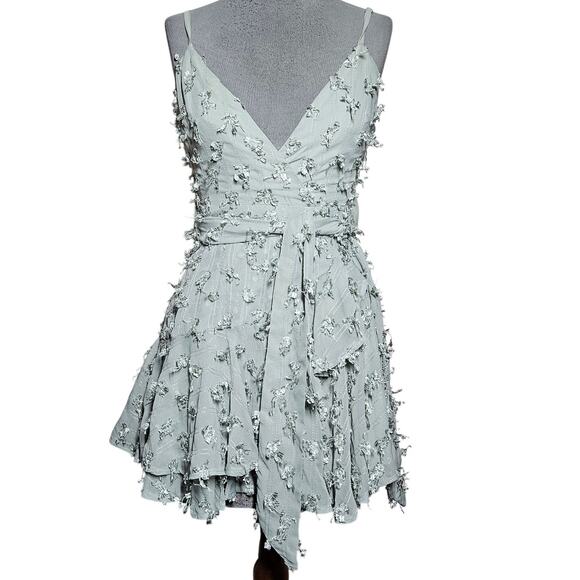 Green Mini V Neck Dress Size 6 - Picture 1 of 5